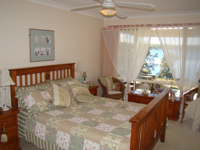 140 Sanctuary Point Road, Sanctuary Point NSW 2540