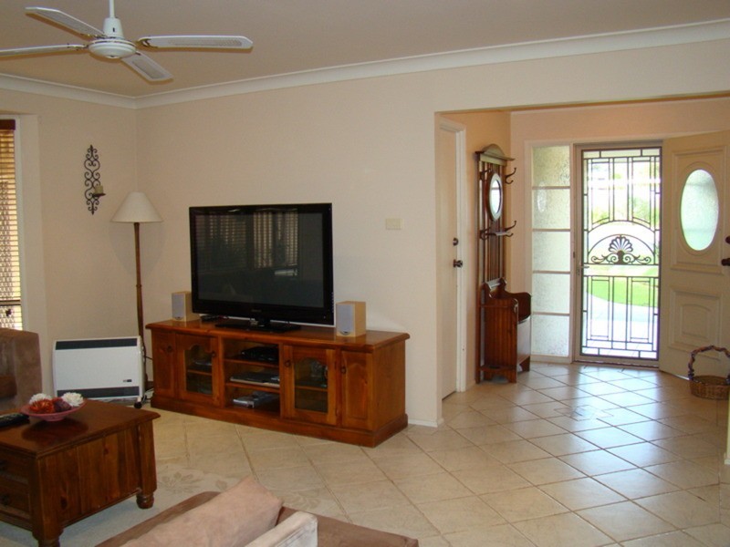 13 Terry Street, St Georges Basin NSW 2540