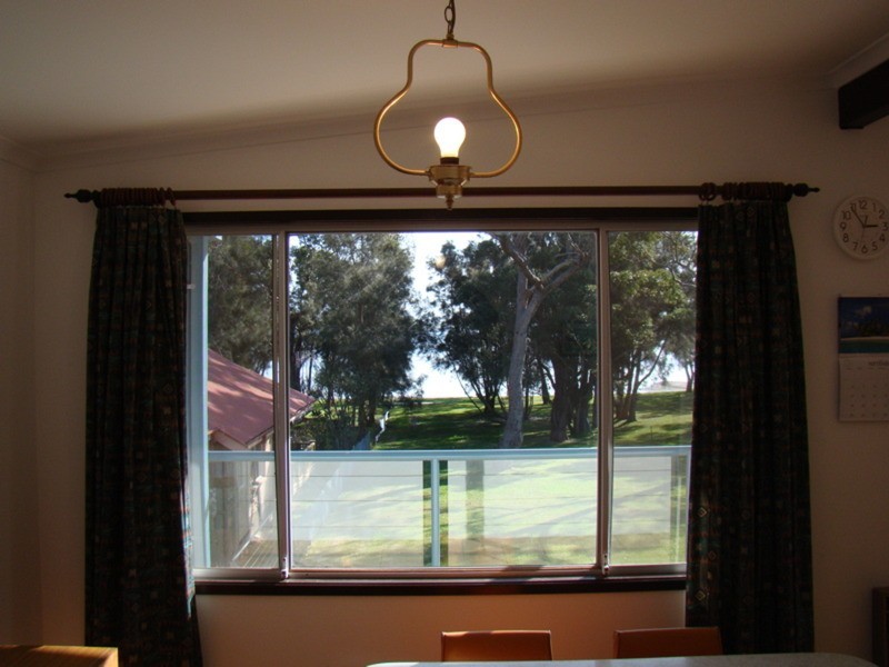 127 Walmer Avenue, Sanctuary Point NSW 2540