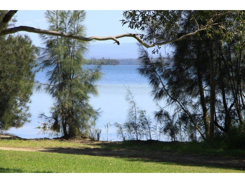 212 Loralyn  Avenue, Sanctuary Point NSW 2540