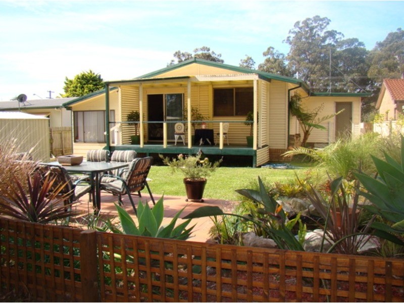 161  Larmer  Avenue, Sanctuary Point NSW 2540