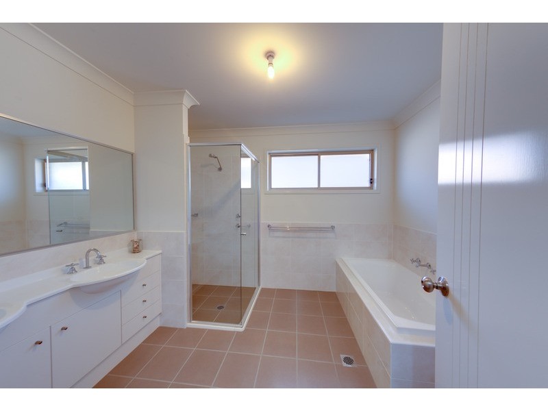 28 Skiff  Street, Vincentia NSW 2540