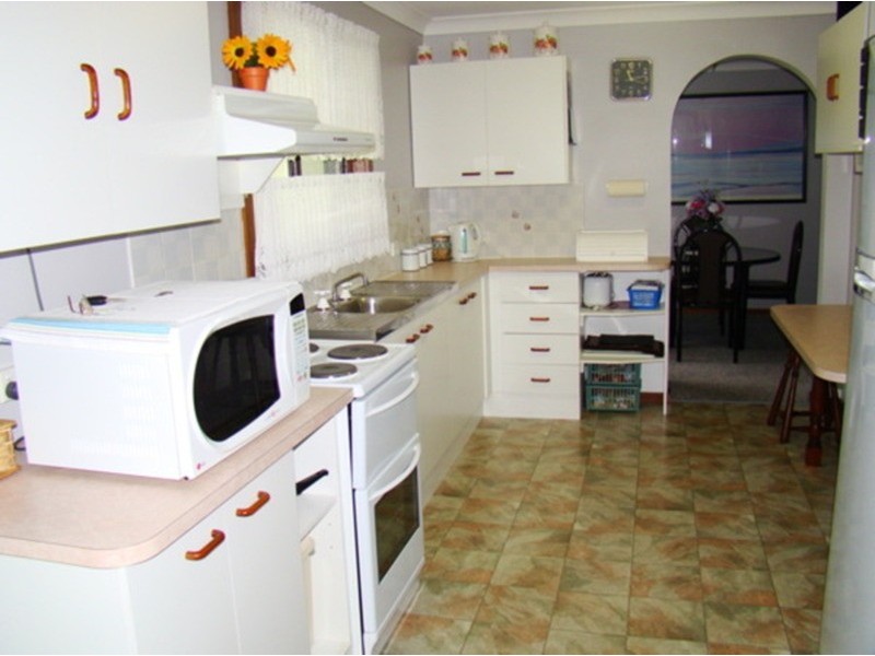 95 Paradise Beach Road, Sanctuary Point NSW 2540