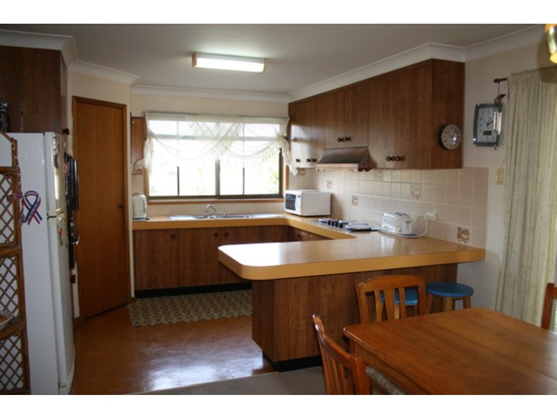 3 Jean  Street, Sanctuary Point NSW 2540