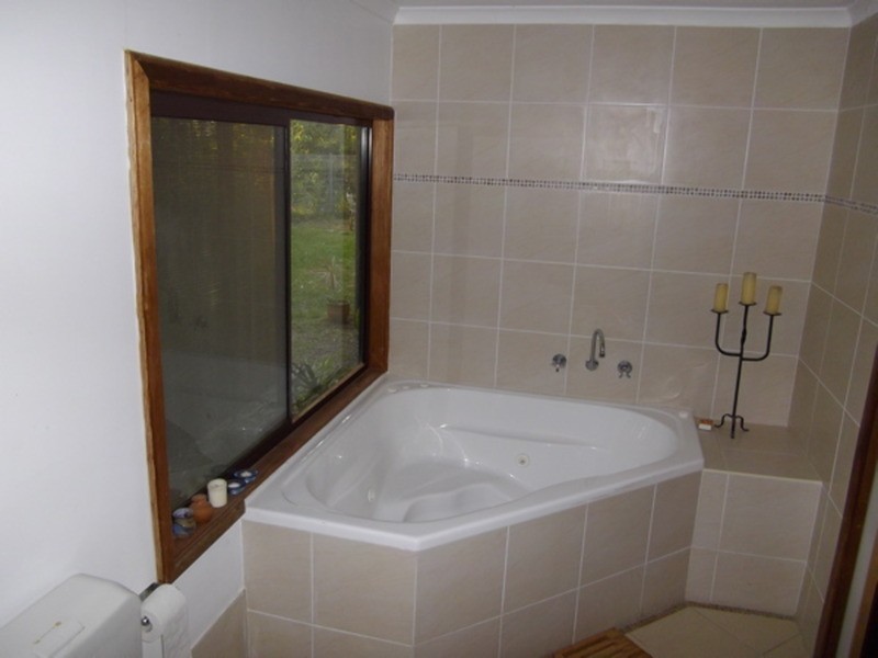 63 Waratah  Crescent, Sanctuary Point NSW 2540