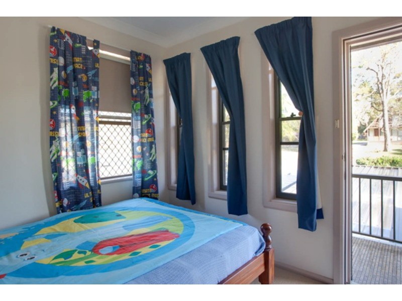 215 Walmer Avenue, Sanctuary Point NSW 2540