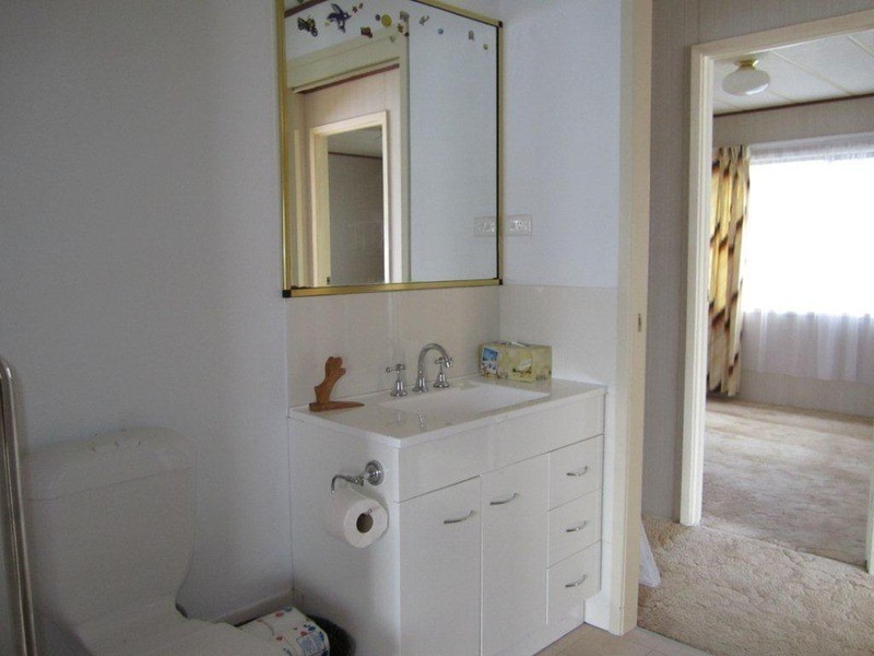 4  Rose  Avenue, Sanctuary Point NSW 2540