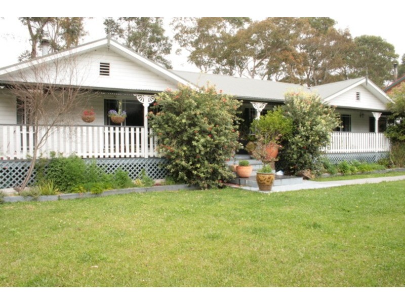 17 Mountain  Street, Sanctuary Point NSW 2540