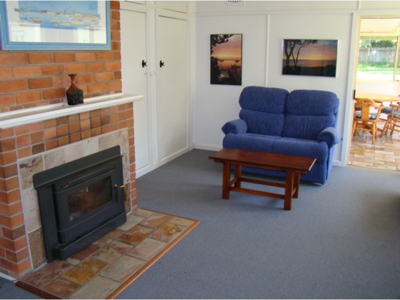 31 Duncan  Street, Huskisson NSW 2540