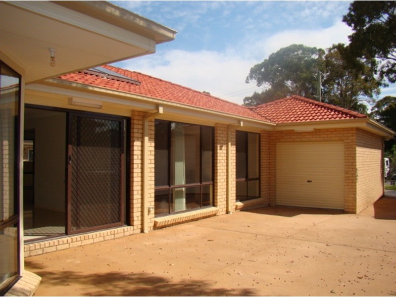 207 Loralyn Avenue, Sanctuary Point NSW 2540