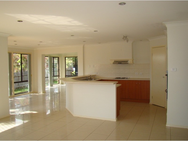 207 Loralyn Avenue, Sanctuary Point NSW 2540