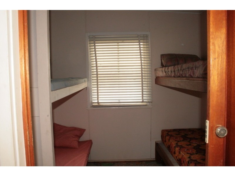 190 Greville  Avenue, Sanctuary Point NSW 2540