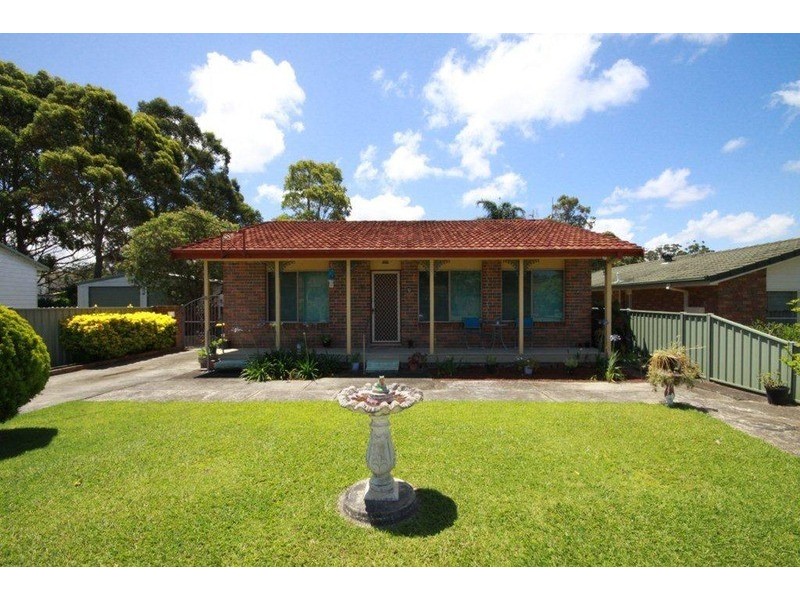 11 Roulstone  Crescent, Sanctuary Point NSW 2540