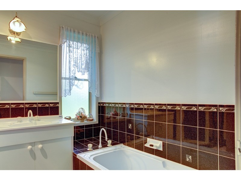 236 Sanctuary Point  Road, Sanctuary Point NSW 2540