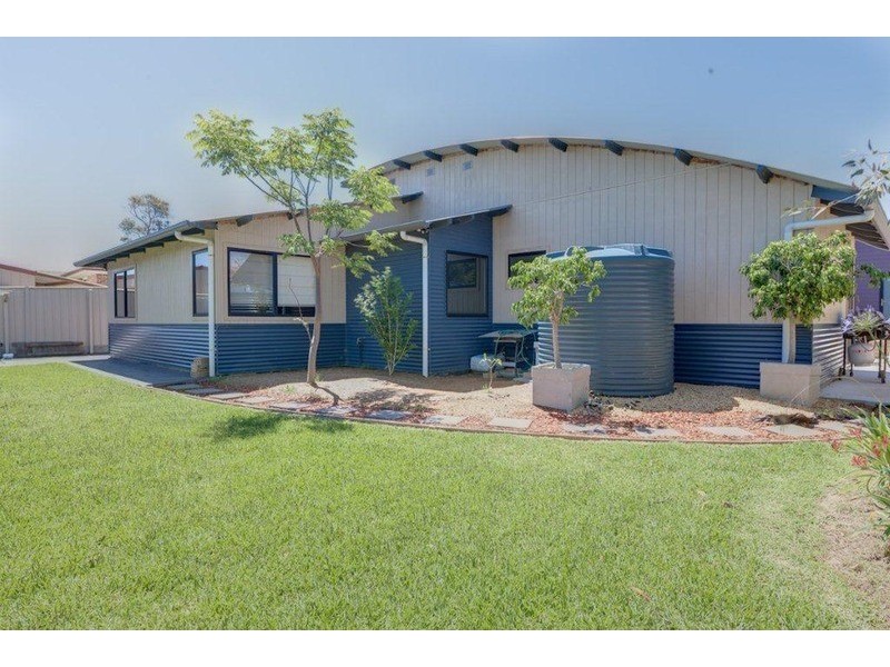8 Maxwell  Crescent, Sanctuary Point NSW 2540