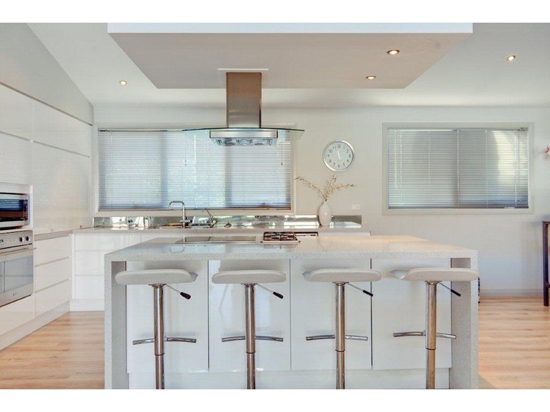 8 Maxwell  Crescent, Sanctuary Point NSW 2540