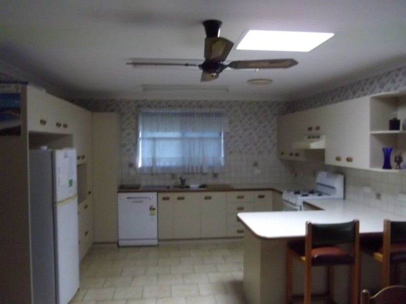 70 Prentice Avenue, Old Erowal Bay NSW 2540