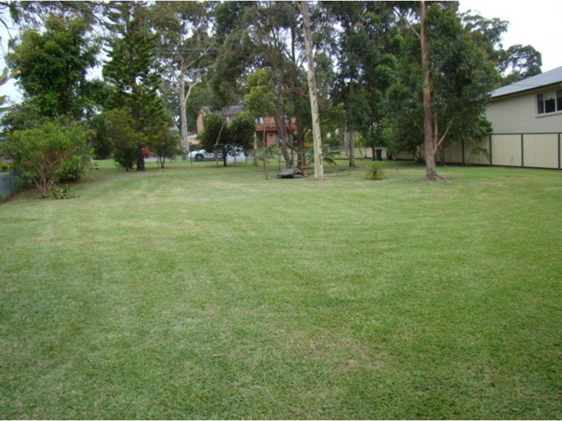 41 St Georges  Road, St Georges Basin NSW 2540