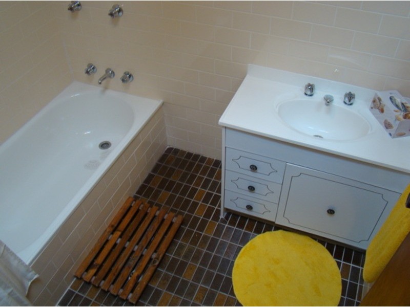 41 St Georges  Road, St Georges Basin NSW 2540