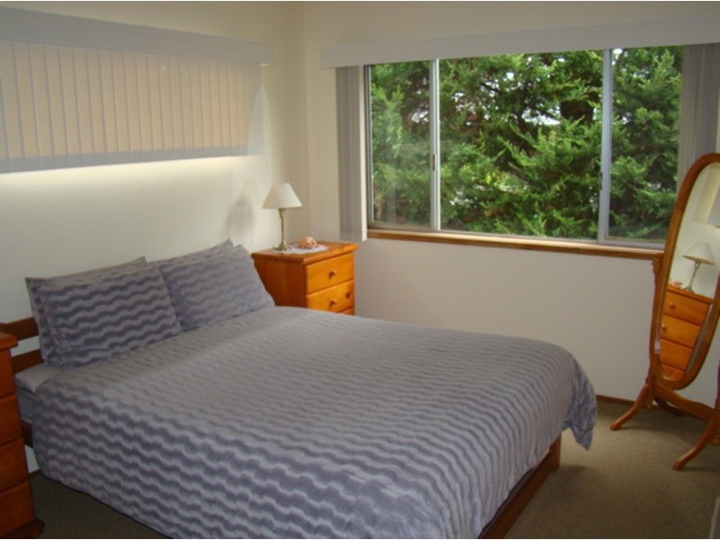 41 St Georges  Road, St Georges Basin NSW 2540