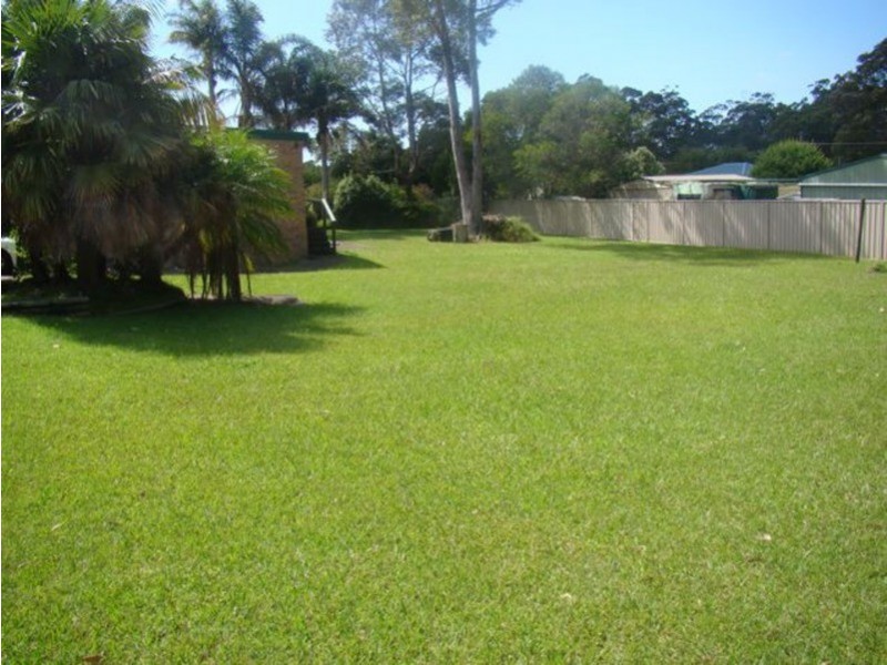 6-8  Fitzpatrick  Street, Old Erowal Bay NSW 2540