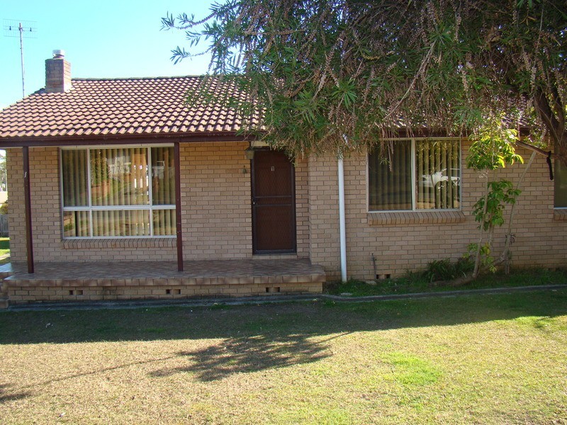 1 Albion  Street, Sanctuary Point NSW 2540