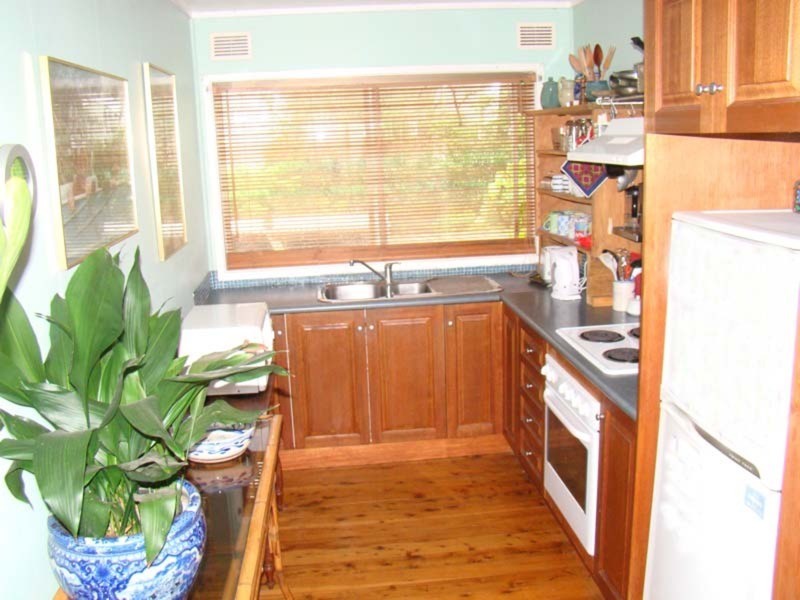 106 Greville  Avenue, Sanctuary Point NSW 2540