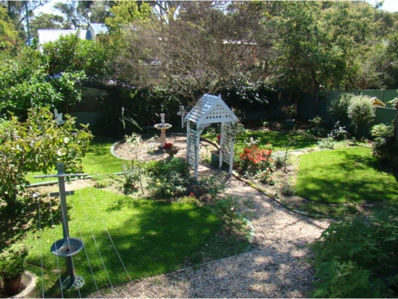 141  Macleans Point  Road, Sanctuary Point NSW 2540