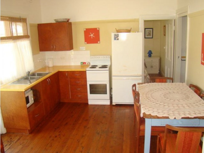 187B Jacobs  Drive, Sussex Inlet NSW 2540