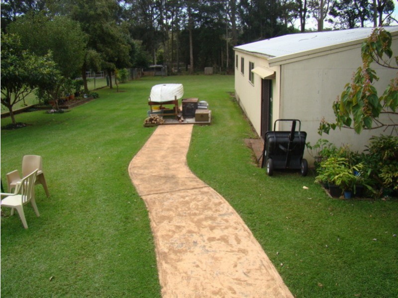 31 Streamside Street, Woollamia NSW 2540