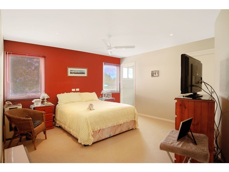 16 Saumarez Street, Vincentia NSW 2540