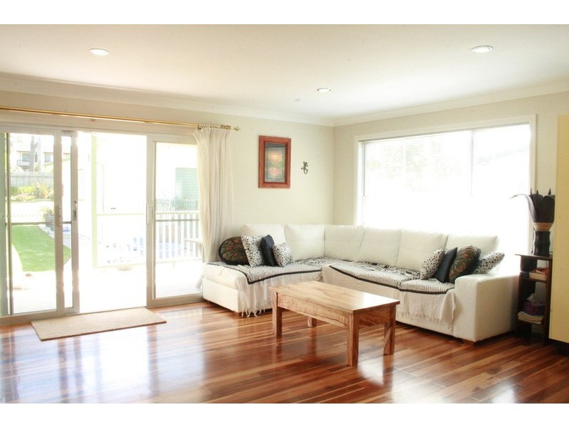 15 Edmund  Street, Sanctuary Point NSW 2540