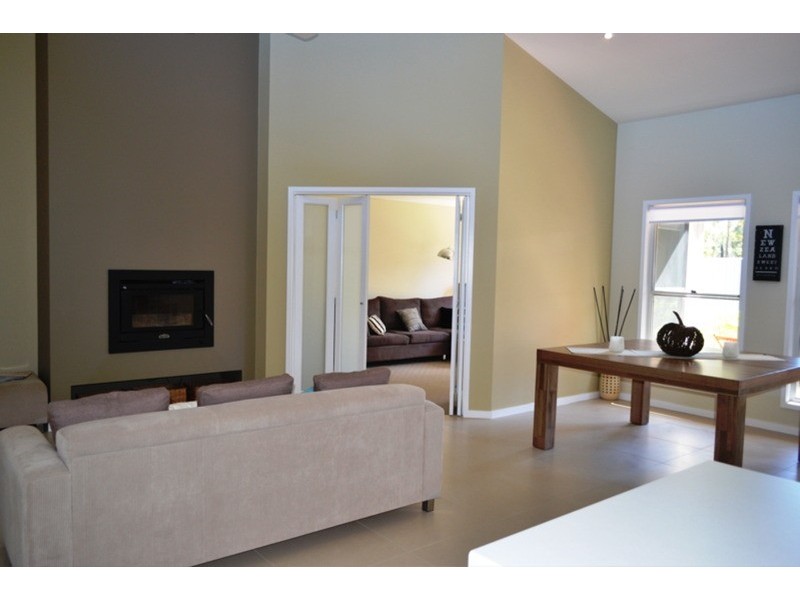 21 Paino  Crescent, Sanctuary Point NSW 2540