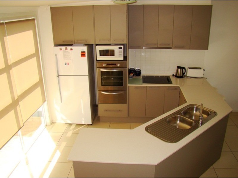 4/13 Hawke  Street, Huskisson NSW 2540