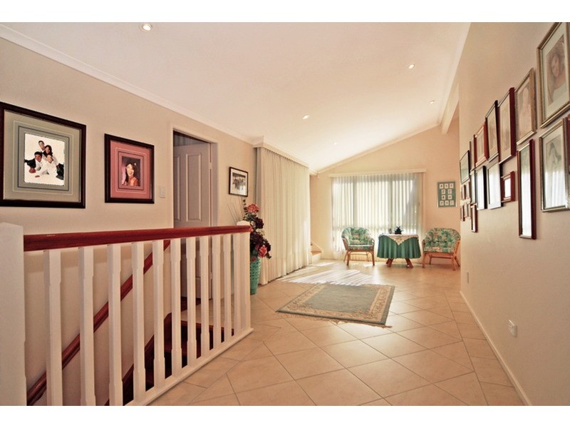 9 Kevin Crescent, St Georges Basin NSW 2540