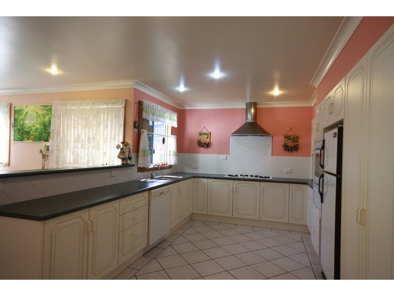 96 Fairway  Drive, Sanctuary Point NSW 2540