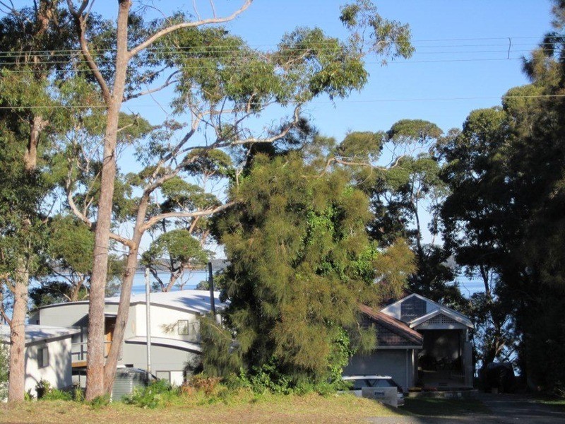 113 Greville  Avenue, Sanctuary Point NSW 2540