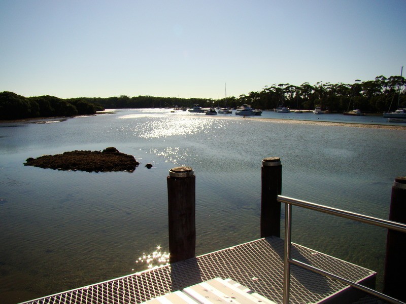1/15 Wood  Crescent, Huskisson NSW 2540