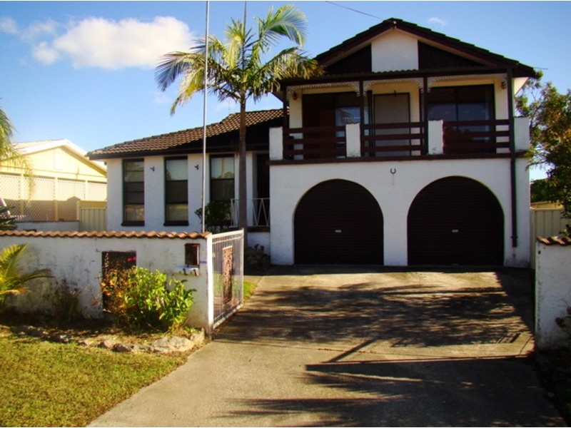 9 Truscott Avenue, Sanctuary Point NSW 2540