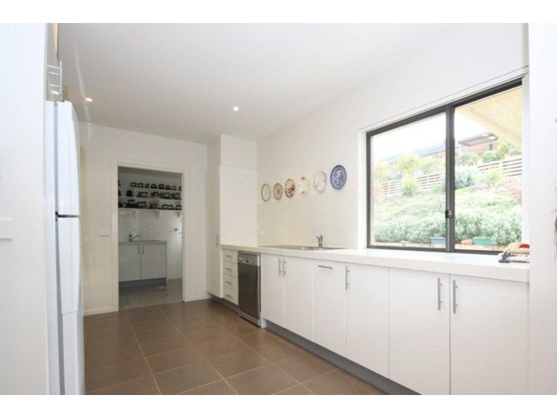 11 Merimbula Street, Worrowing Heights NSW 2540