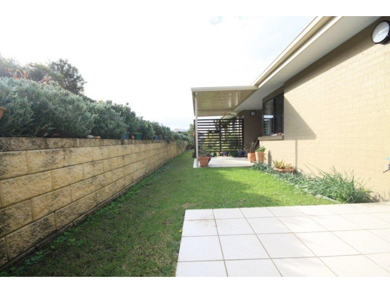 11 Merimbula Street, Worrowing Heights NSW 2540