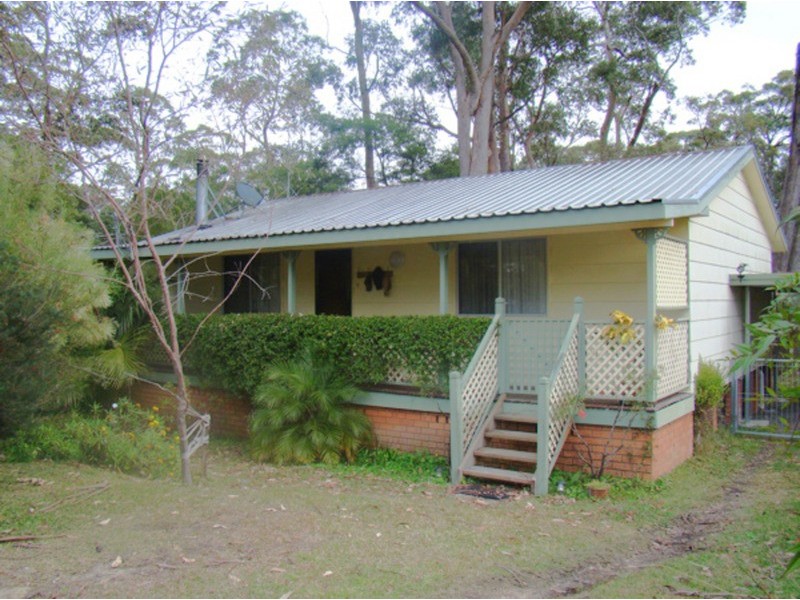 3 Harriss  Avenue, Basin View NSW 2540