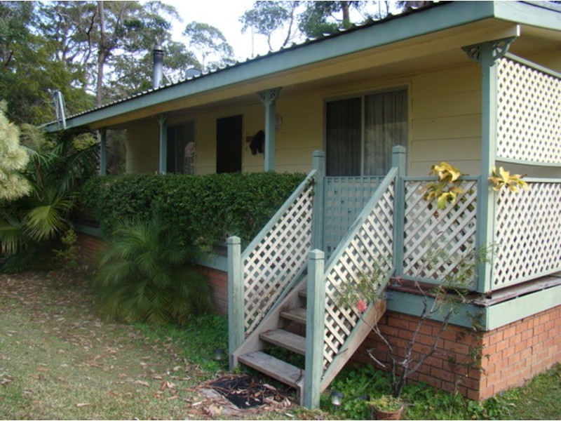 3 Harriss  Avenue, Basin View NSW 2540