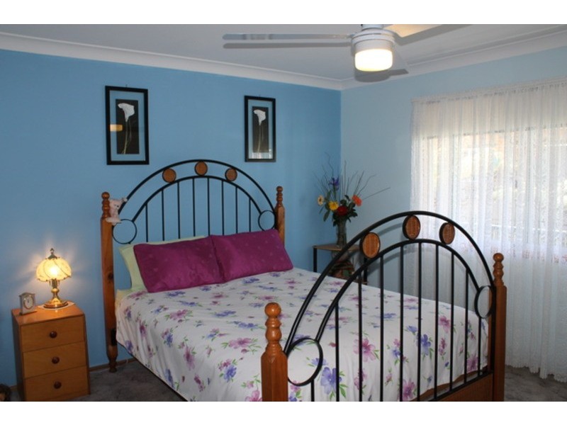 9  Gibson  Crescent, Sanctuary Point NSW 2540