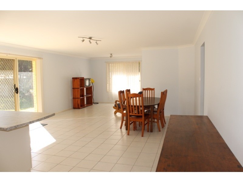 203 Greville  Avenue, Sanctuary Point NSW 2540