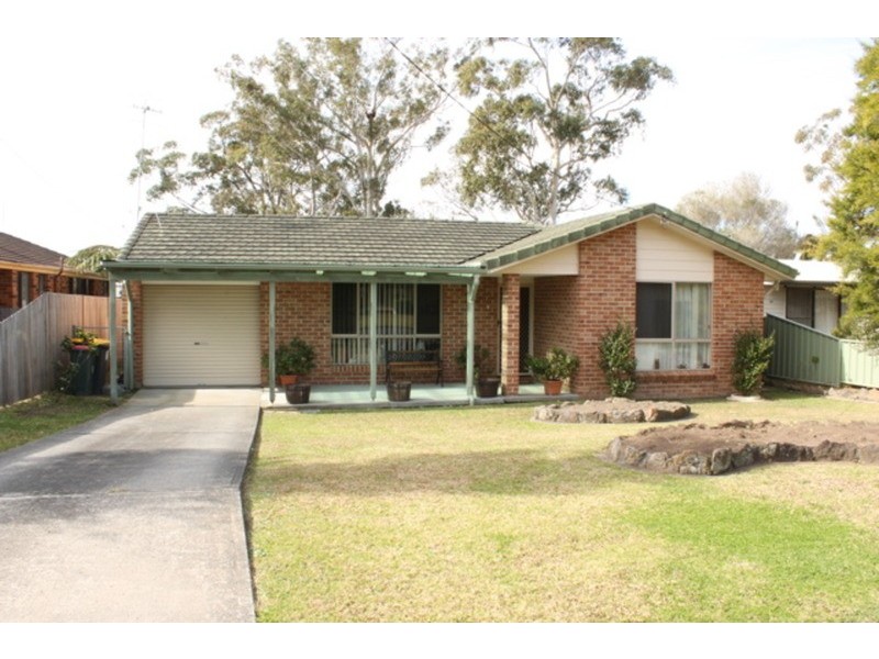 8 Truscott  Avenue, Sanctuary Point NSW 2540