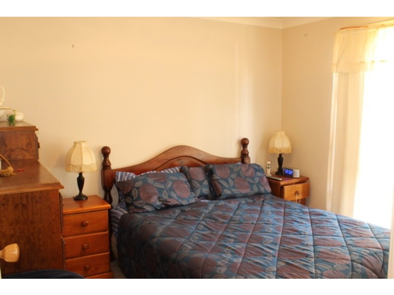 8 Truscott  Avenue, Sanctuary Point NSW 2540
