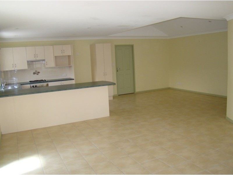 4/14 Duncan Street, Huskisson NSW 2540