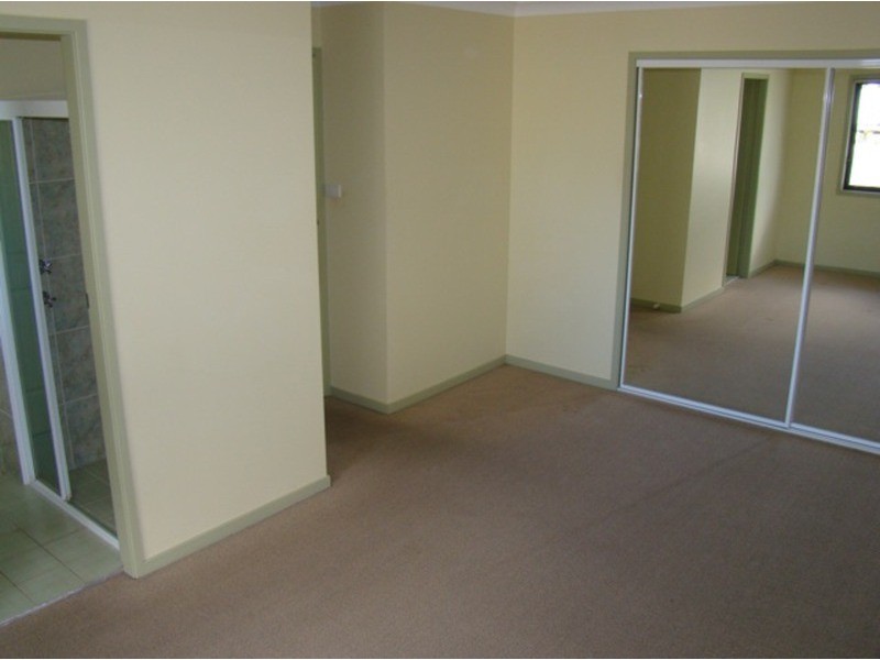 4/14 Duncan Street, Huskisson NSW 2540