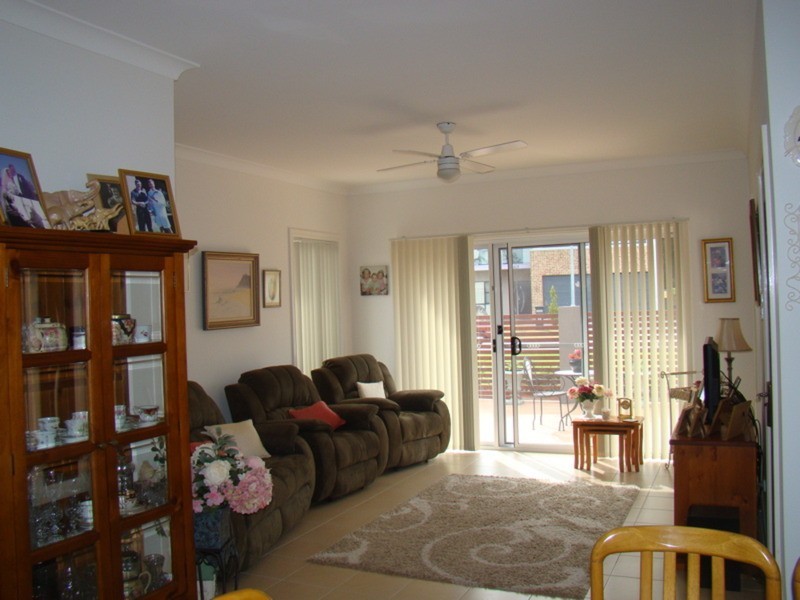 1/86 Vost  Drive, Sanctuary Point NSW 2540